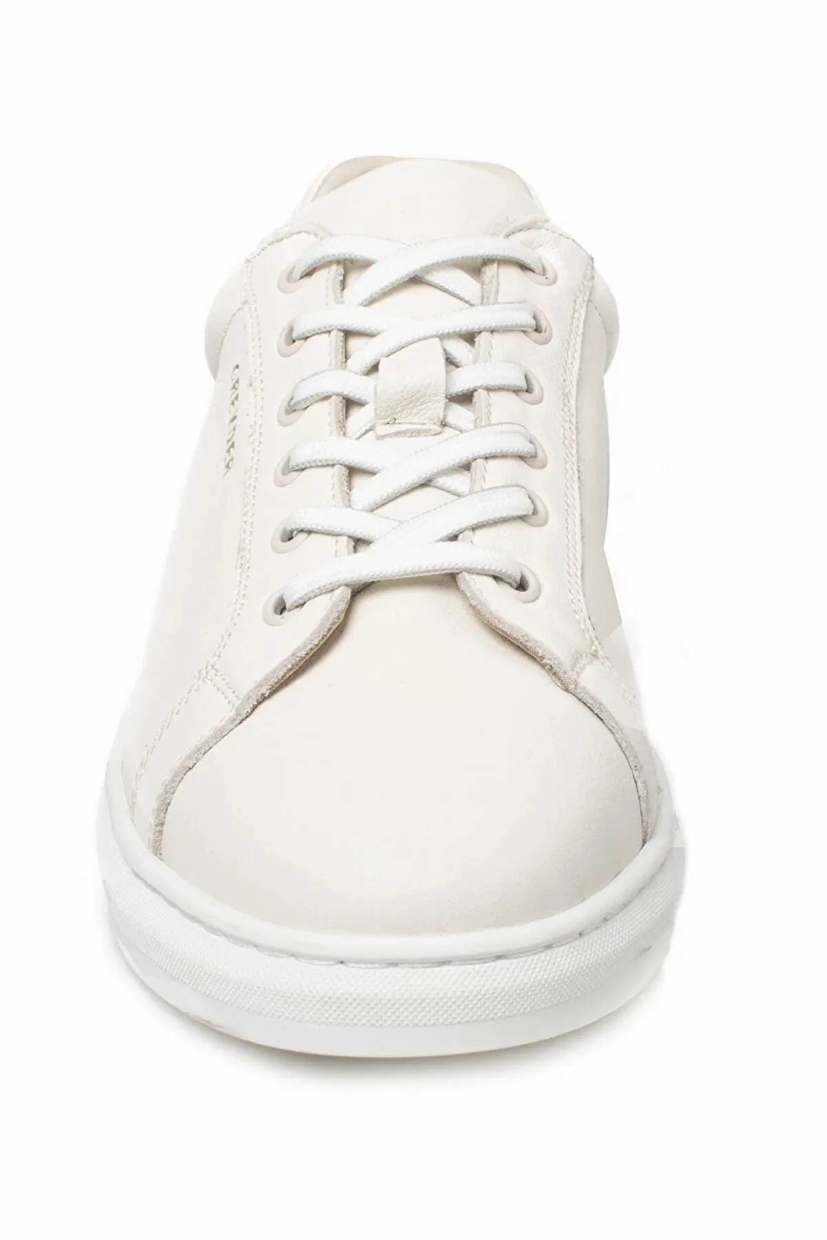 Stylish Everyday Shoes In Beige